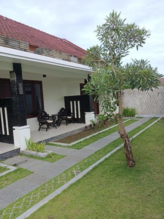 Sapak Bungalow เซอลงเบอลานัก ภายนอก รูปภาพ